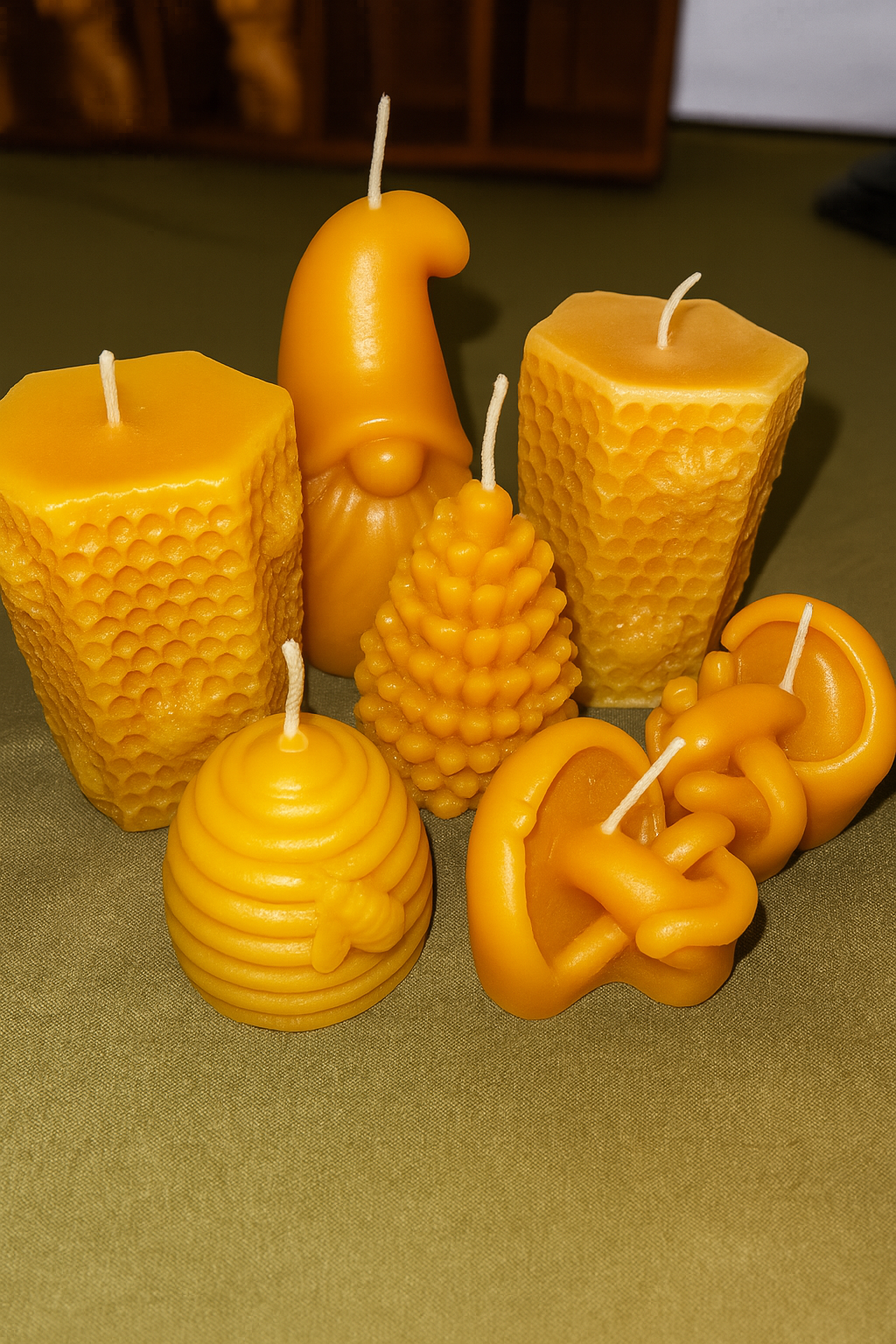 Classic Beeswax Candle
